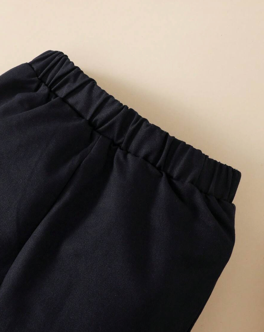 Set 3pcs negro con corbatin y camisa blanca