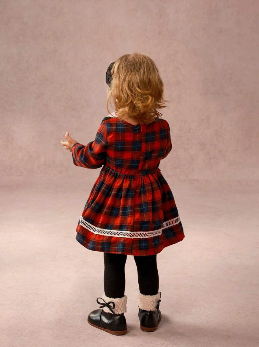 Vestido cuadros, lazos verdes